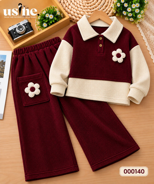 000140 Girls' two-piece set: collared blouse and flared floral trousers