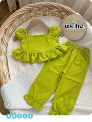 00064 Girls off-shoulder suit
