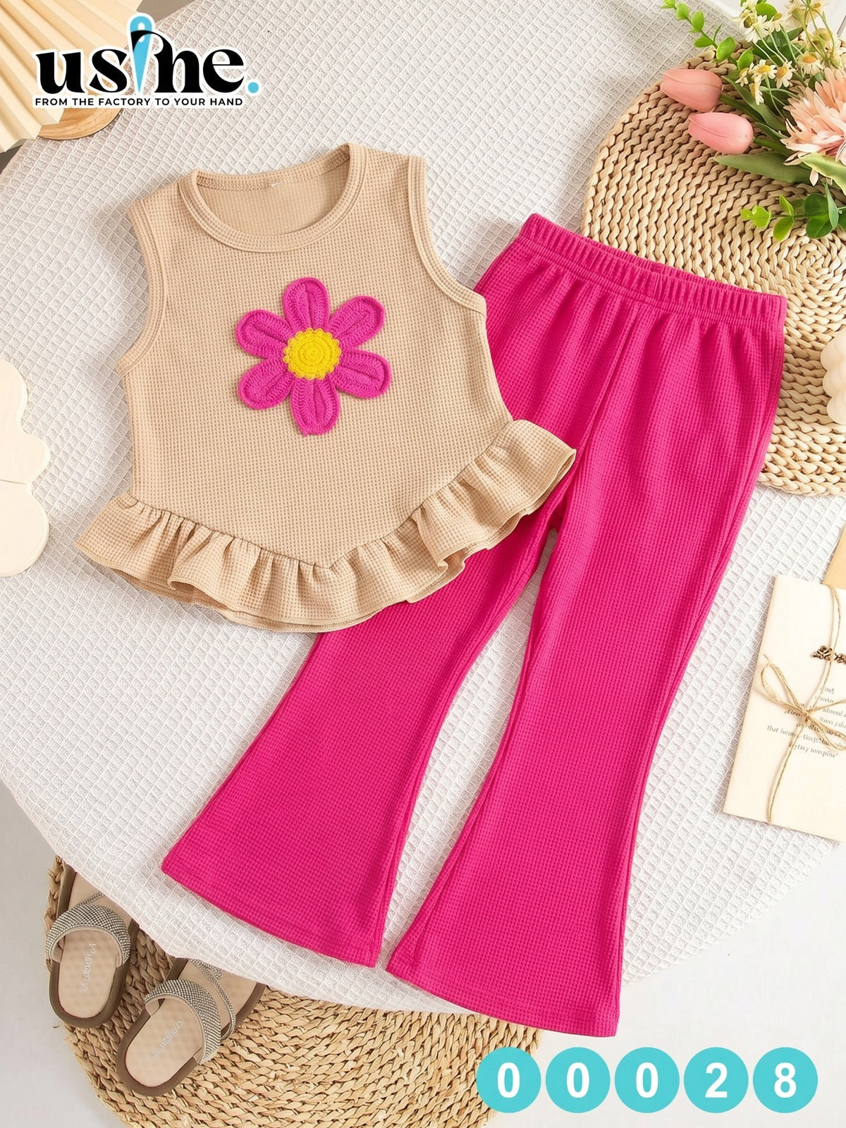 00028 Girls' set: Blouse and Charleston trousers