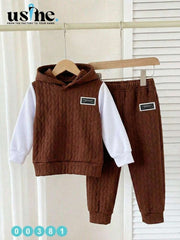 00381 Sweatshirt with white sleeves and trousers