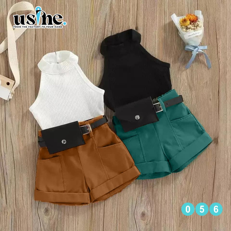 056 Girls' shorts set with a leather bag