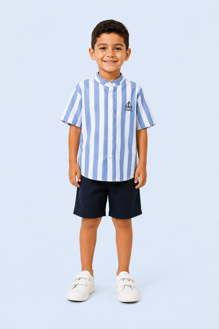 00098 Kids' outfit: striped shirt and shorts