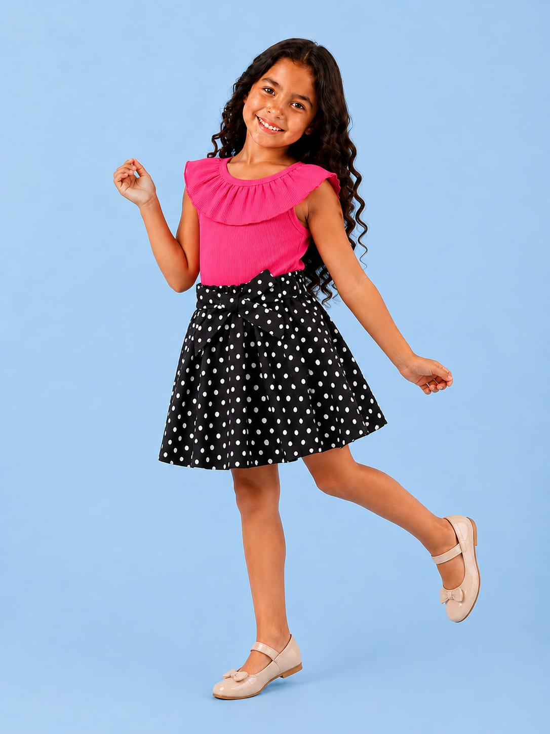 00068 Girls' outfit, polka dot blouse and skirt