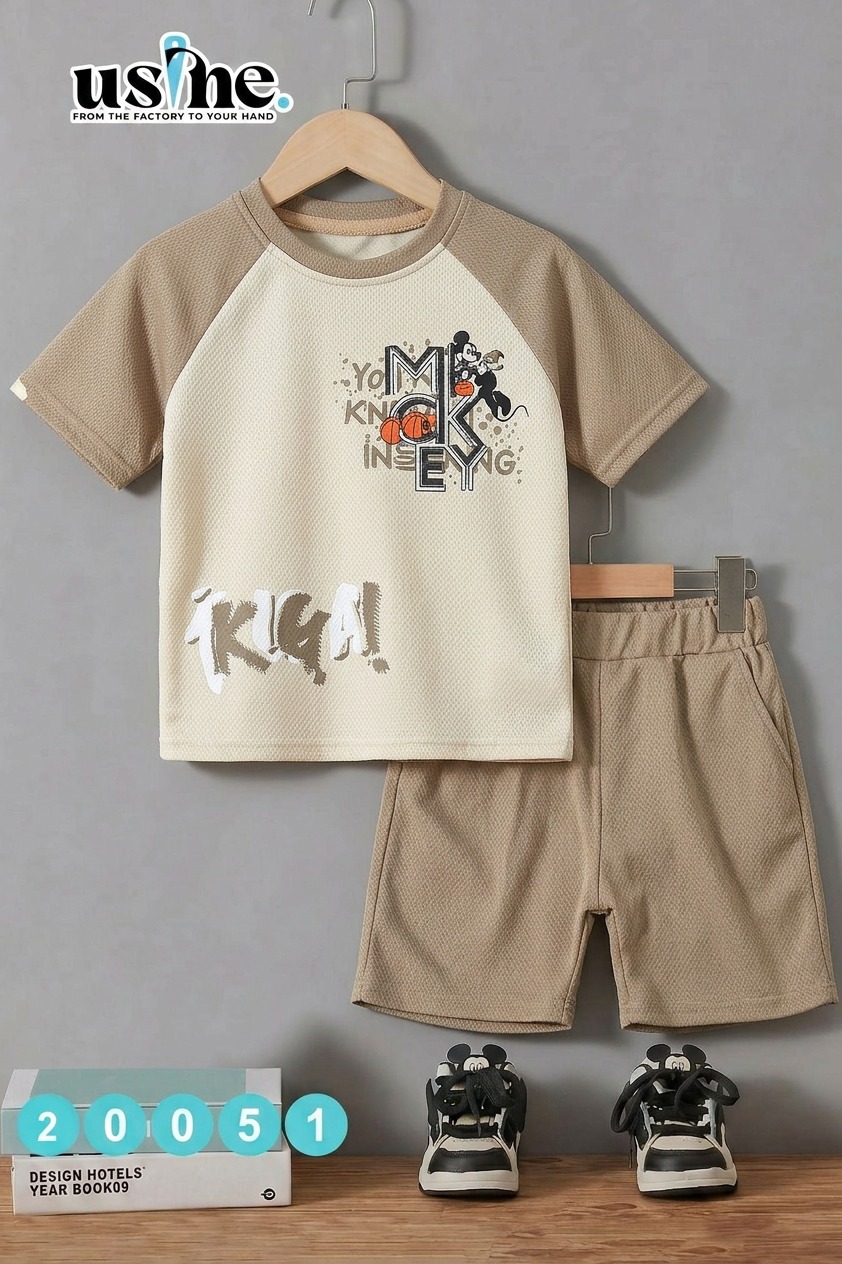 20051 طقم اولادي قطعتين تيشيرت و شورت MICKEY